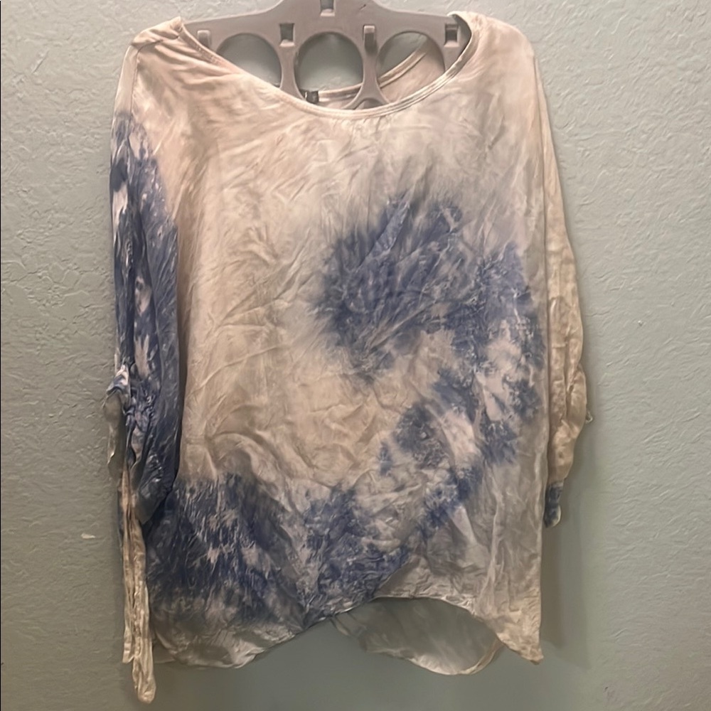 Blue and White Asymmetrical Dolman Sleeve Blouse